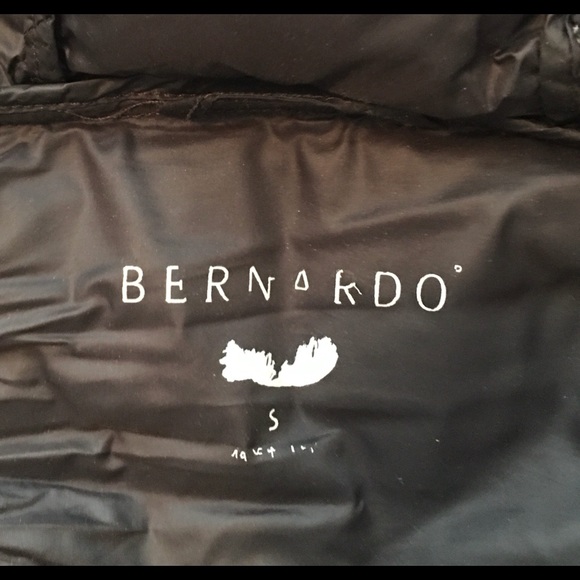 Bernardo Coat - Picture 6 of 6
